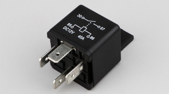 Test 5 pin relay step 1